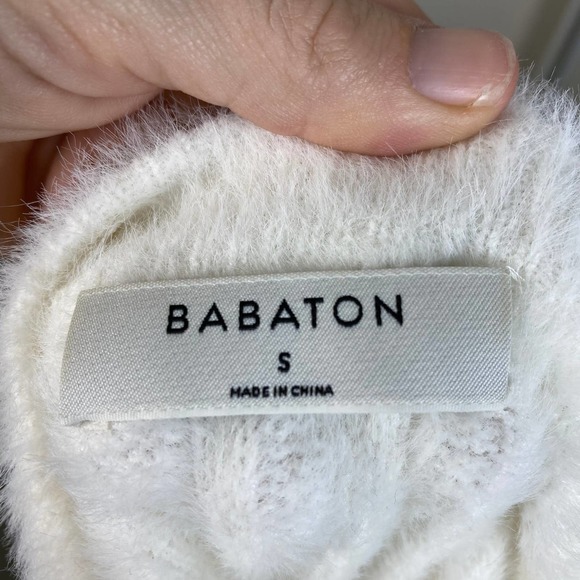 Babaton Top Sweater Slouch White Ulmann Sweater Size Small - Picture 8 of 10